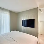 New Luxury Lake View Apartment - Lausanne